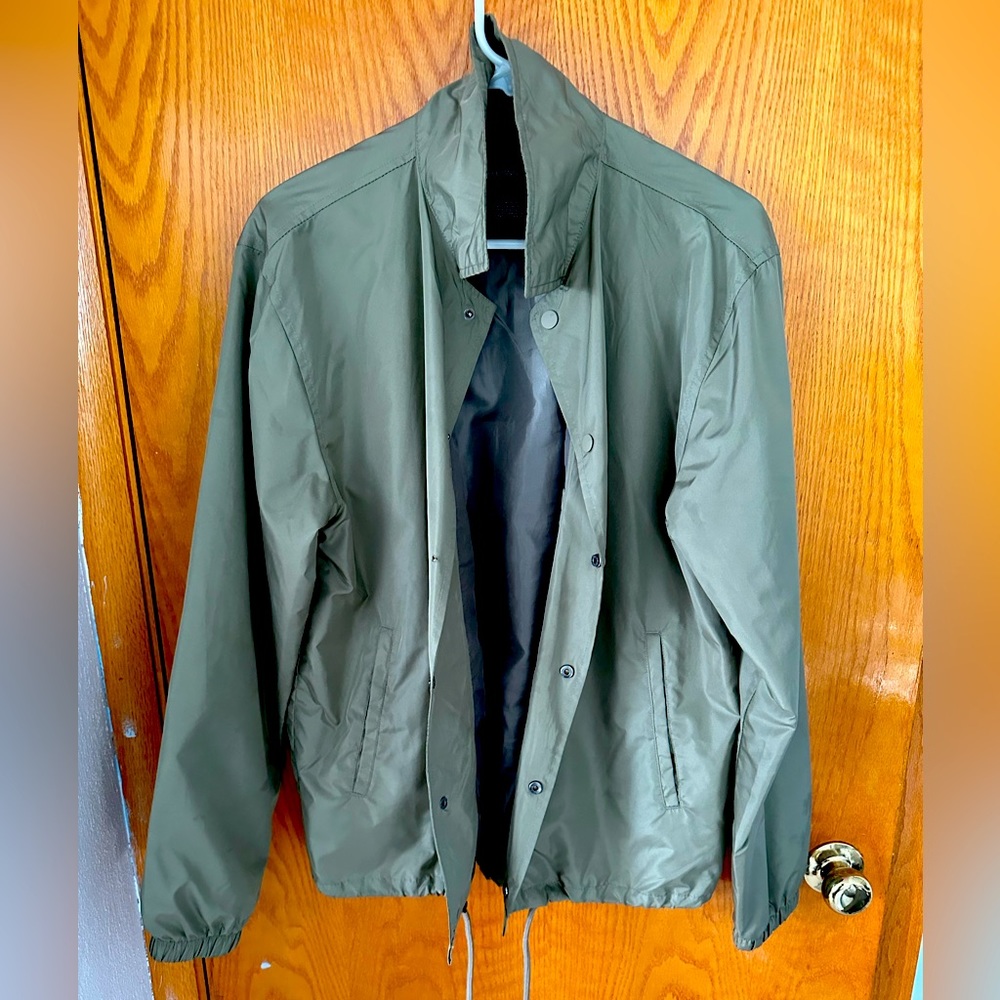Men's Green Sz M Windbreaker Jacket.